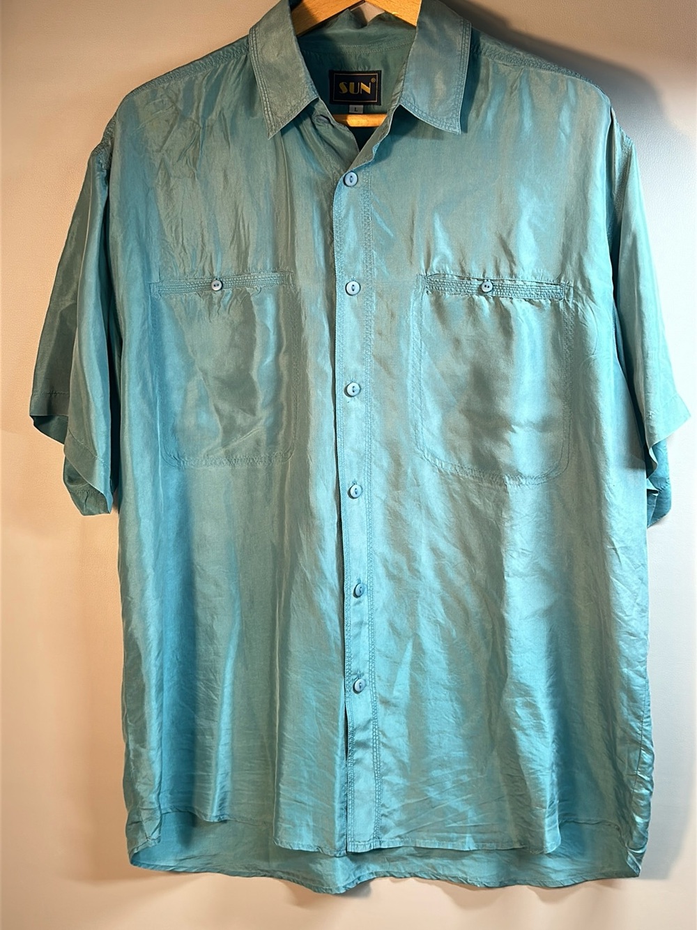 Men’s Silk Short Sleeve Shirt Size Large